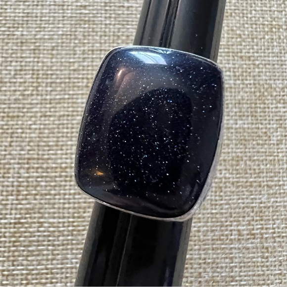 New Blue Sandstone Silver Overlay Ring Size 7 - Picture 2 of 6